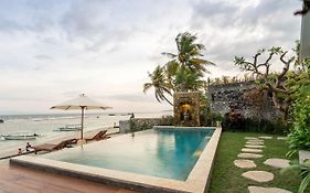 Utama Villas Beach Front Candidasa