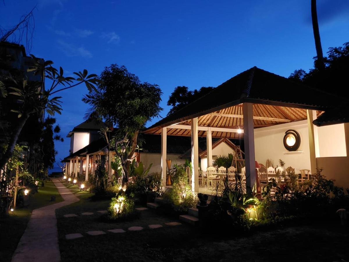 Utama Villas Beach Front Candidasa Exterior foto
